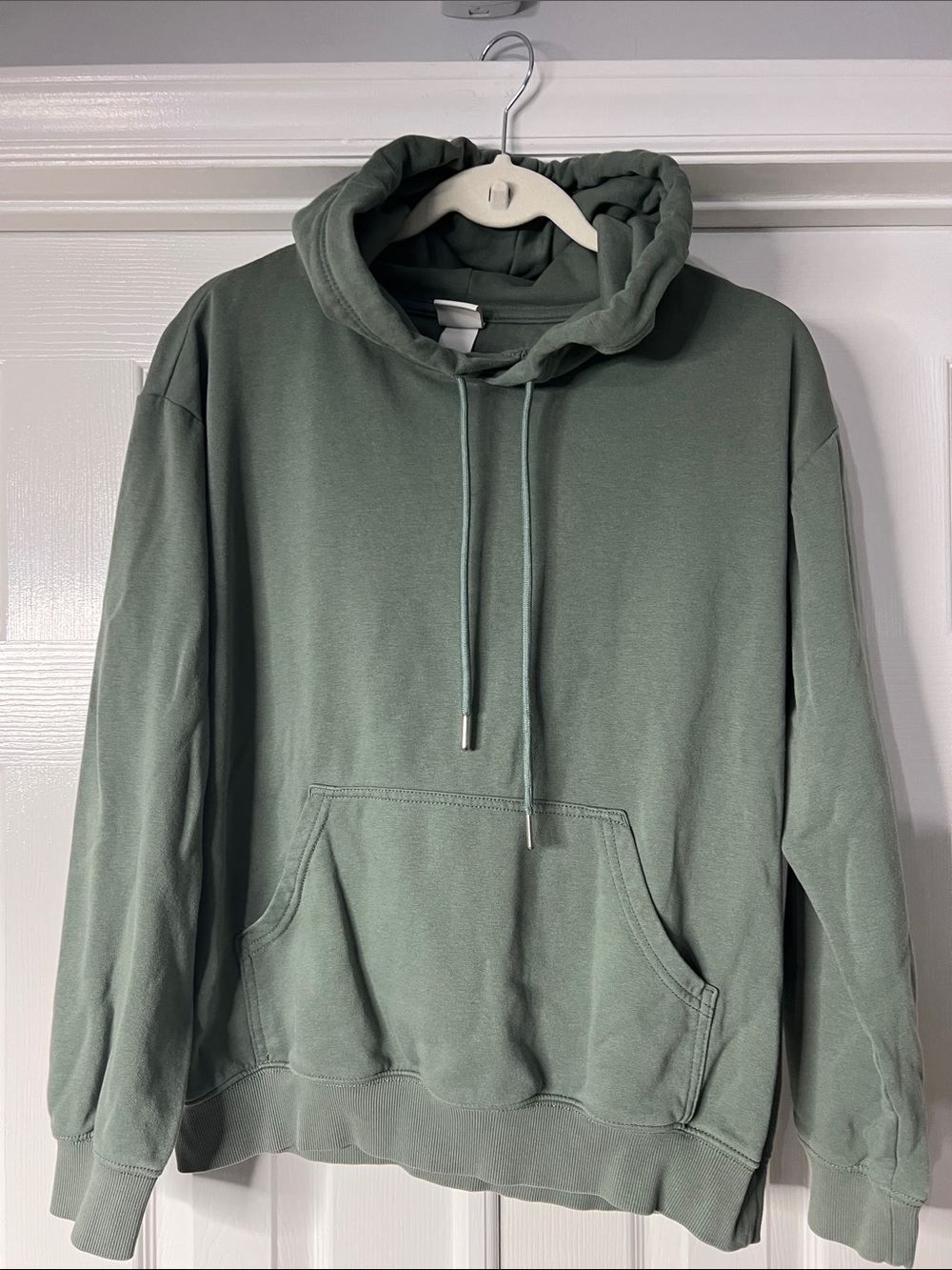 H&M Women's Sage Green Pullover Hoodie